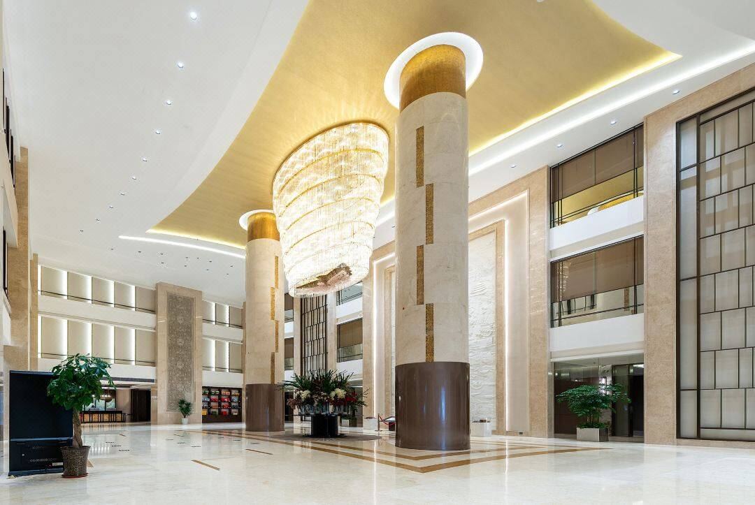 Hongfu Jinling Hotel Lobby